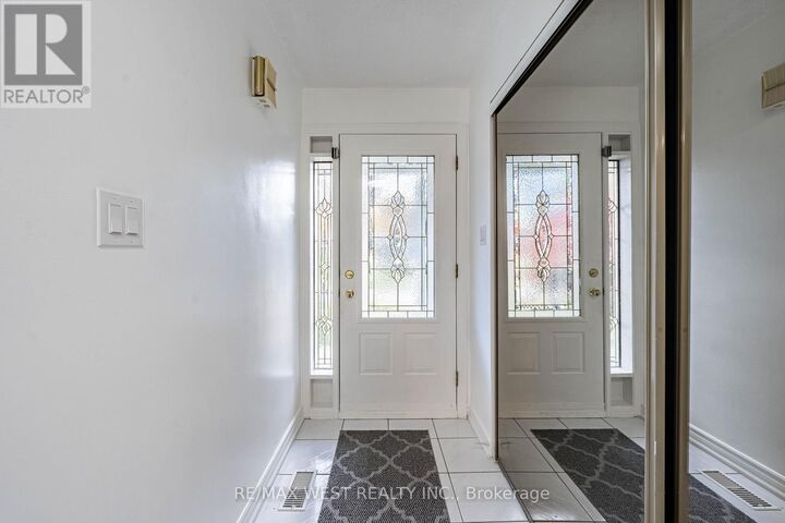 Property Photo: 132 Meadowbank Road ON M9B 5E4