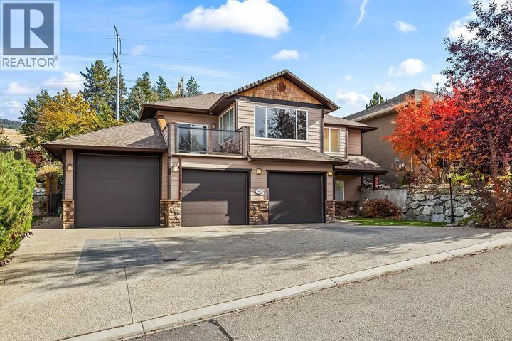 3431 Camelback Drive  Kelowna BC V1Z 8A8 photo