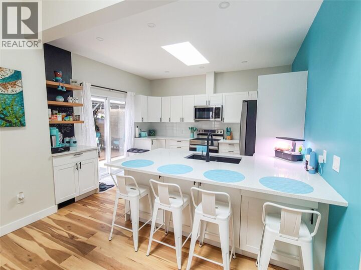 Property Photo:  1999 Highway 97S Highway 95  BC V1Z 1B2 