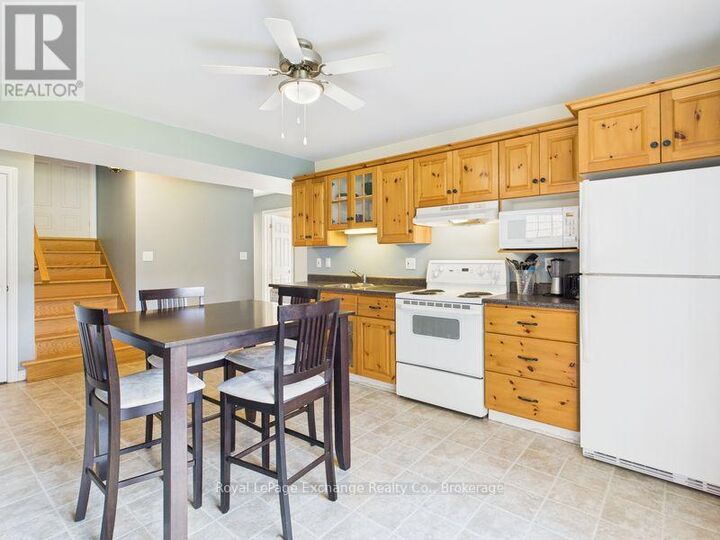 Property Photo:  378 Duncan Place Lower  ON N2Z 3B4 