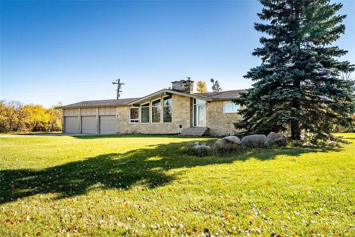 Property Photo:  3089 Road 64N Road  MB R0H 1E0