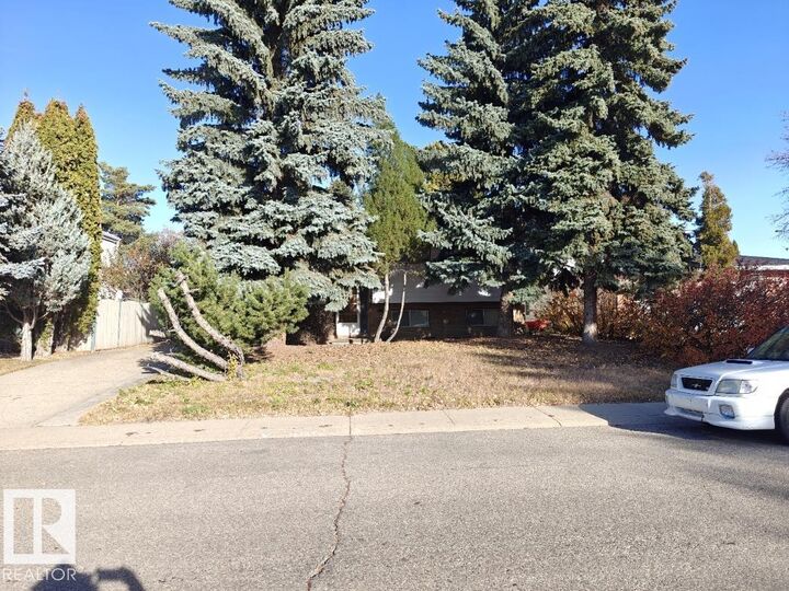 Property Photo: 6808 11 Avenue NW AB T6K 3J5