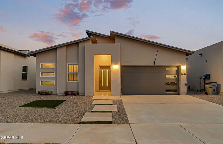 12312 Desert Pine Avenue  El Paso TX 79938 photo