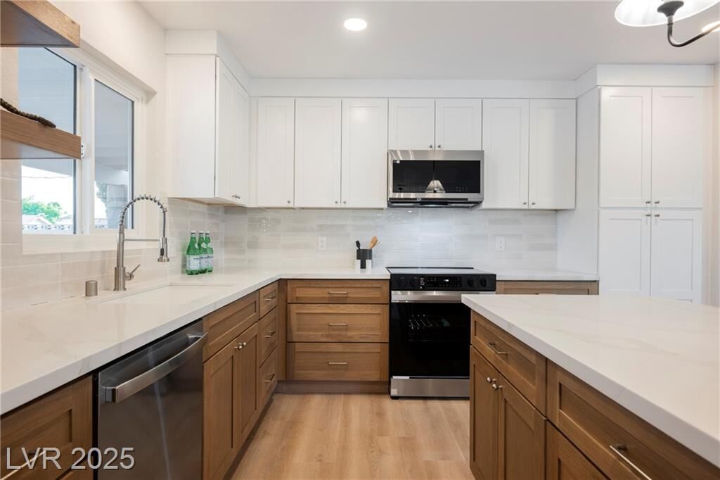 Property Photo:  617 6th Street  NV 89005
