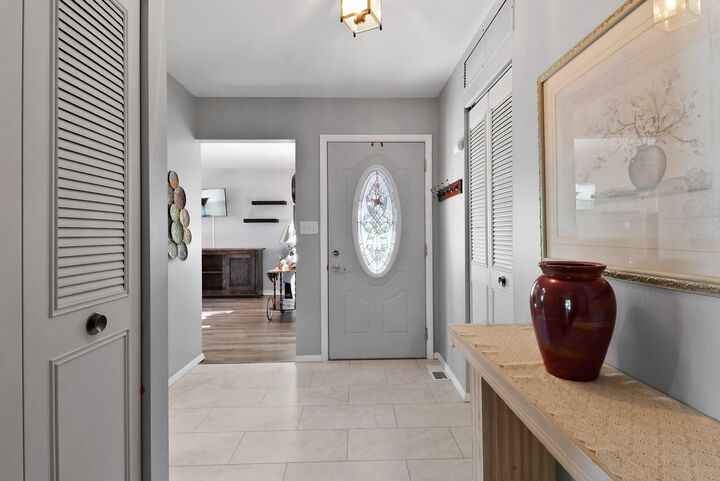 Property Photo:  1707 Whittier Park Drive  IN 46383
