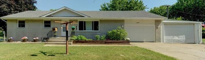 Property Photo:  2150 W 95th Avenue  IN 46307