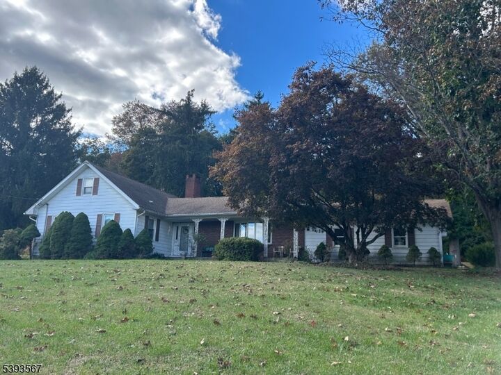 Property Photo:  210 Sidney Rd  NJ 08867