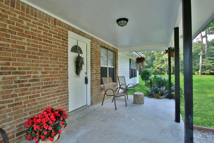 Property Photo:  17078 Oak Grove Lane  TX 77357 