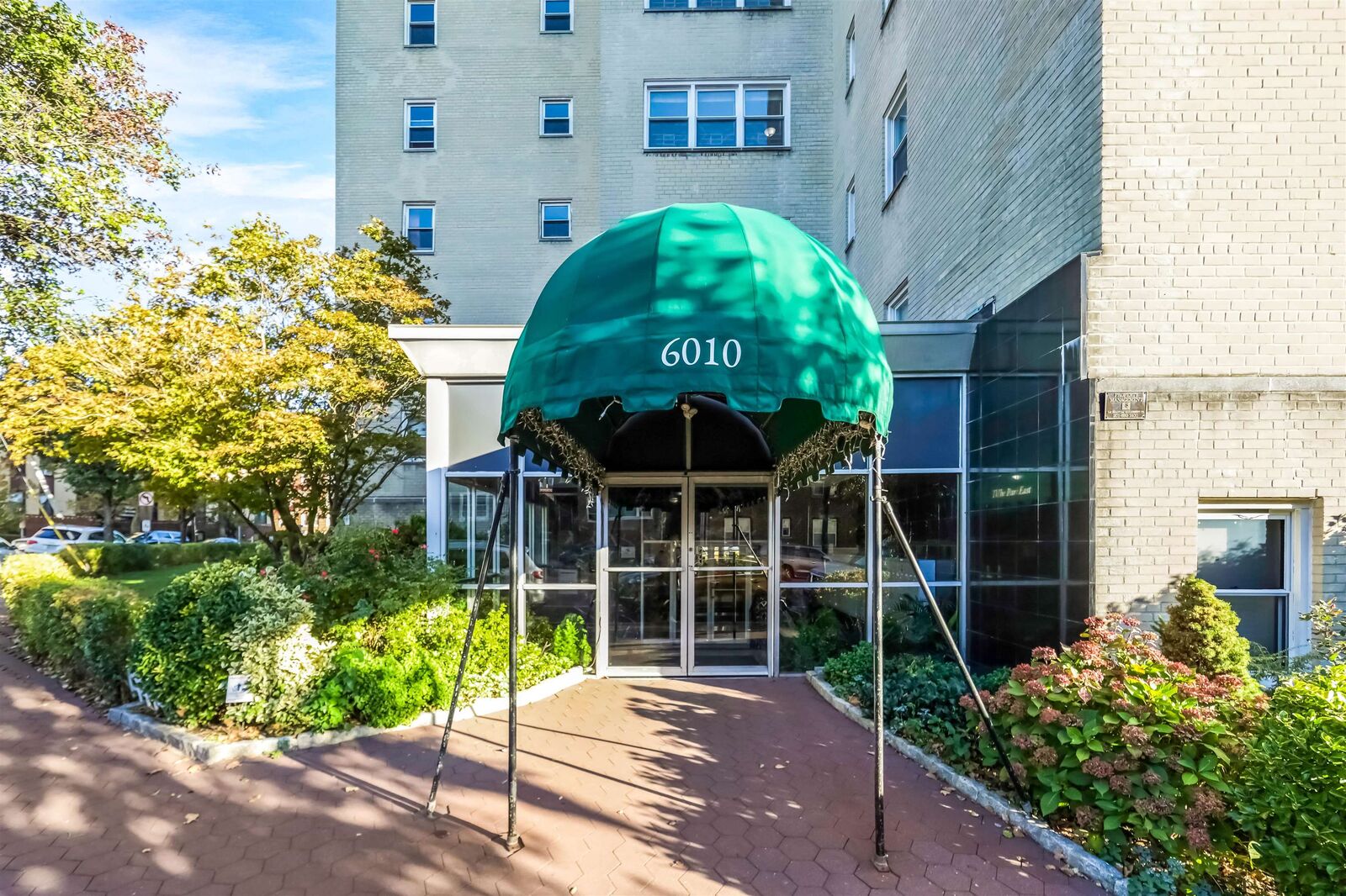 Property Photo: 6010 Kennedy Blvd 57A NJ 07093