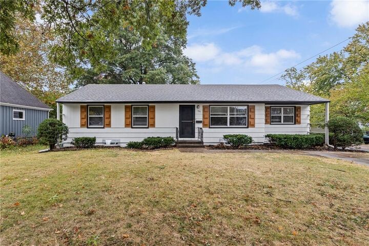 7100 Marty Street  Overland Park KS 66204 photo