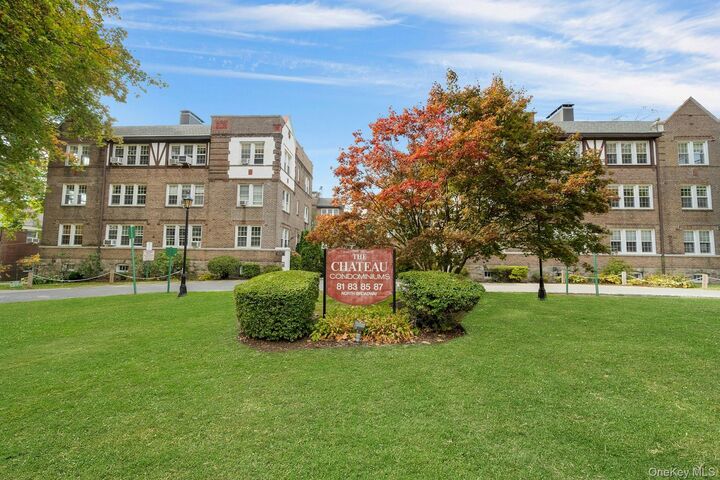 Property Photo: 83 N Broadway 1F NY 10603