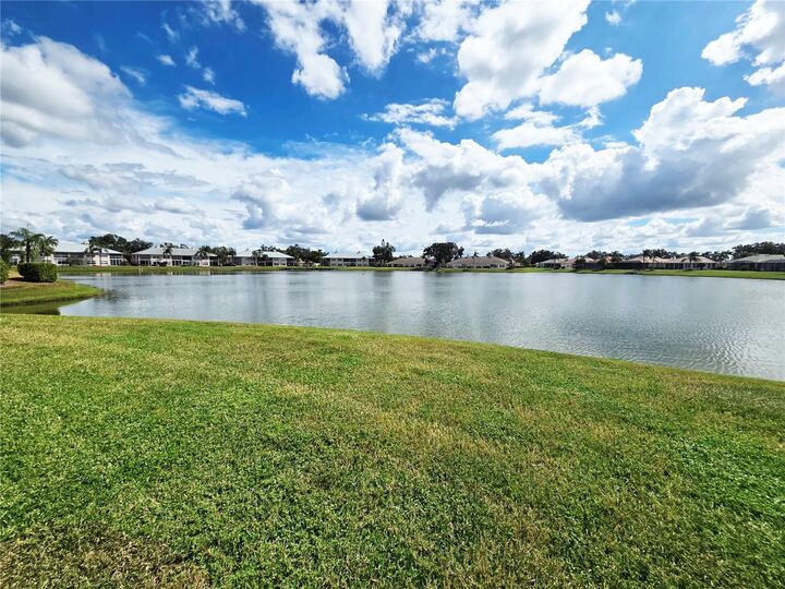 Property Photo:  4207 Caddie Drive E 104  FL 34203