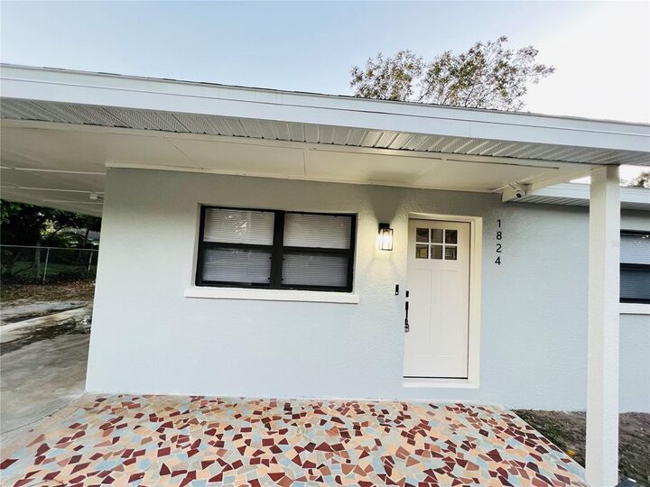 Property Photo:  1824 Kendrick Lane  FL 33805