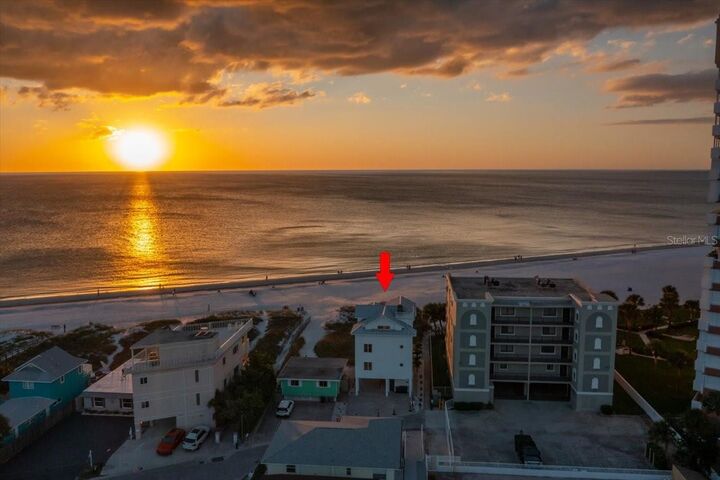 Property Photo:  17852 Lee Avenue  FL 33708