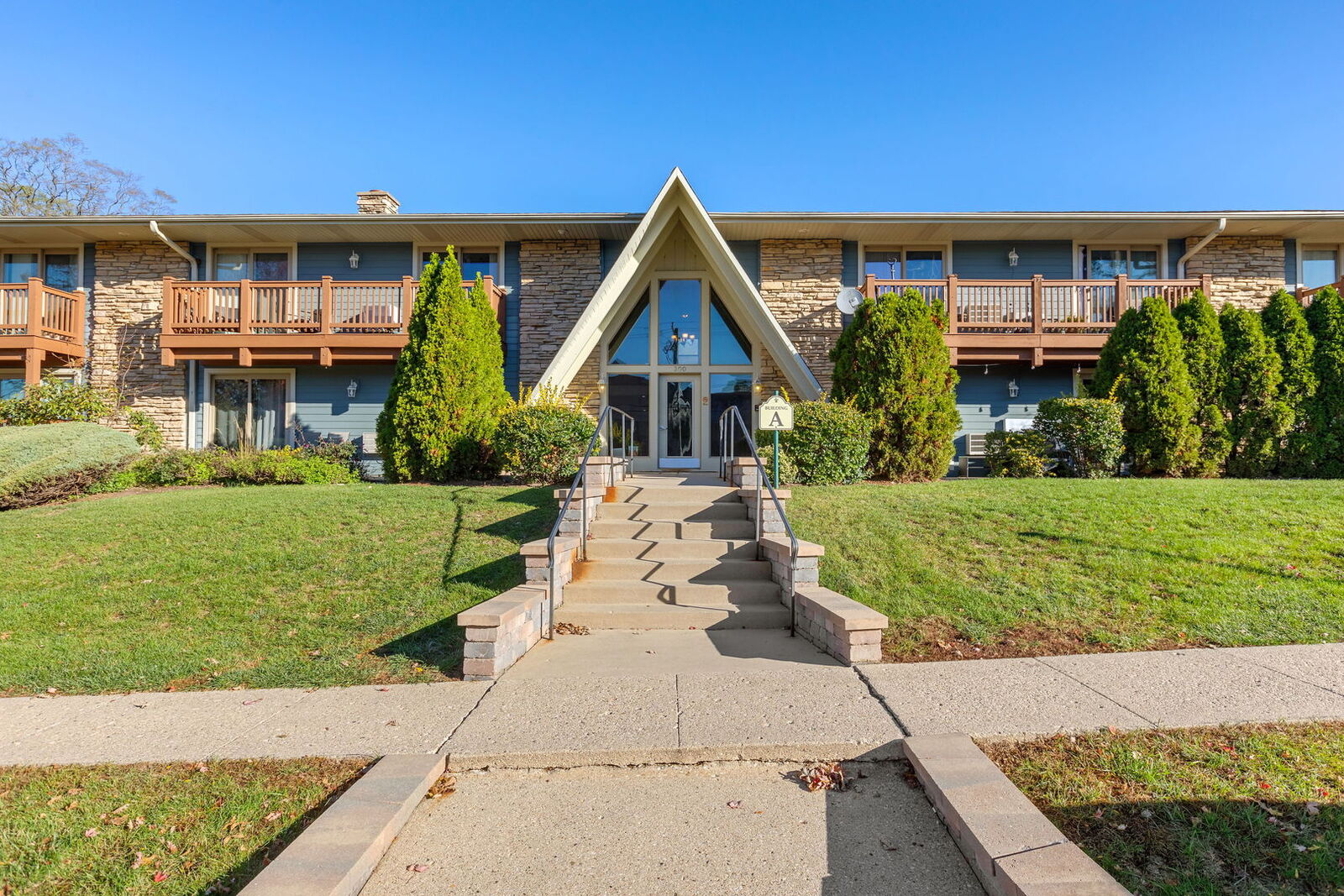 Property Photo:  300 Opatrny Drive 107  IL 60021