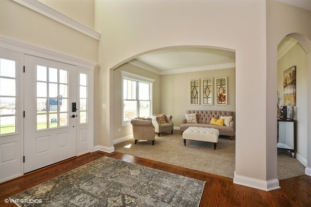 Property Photo:  556 Quail Street  IL 60542