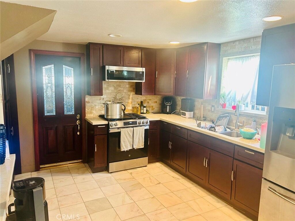 Property Photo:  15224 Mariposa Avenue  CA 91709 