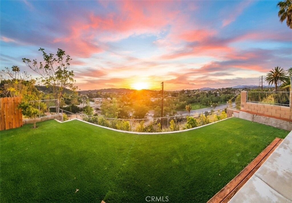 Property Photo: 6141 Toltec CA 90042