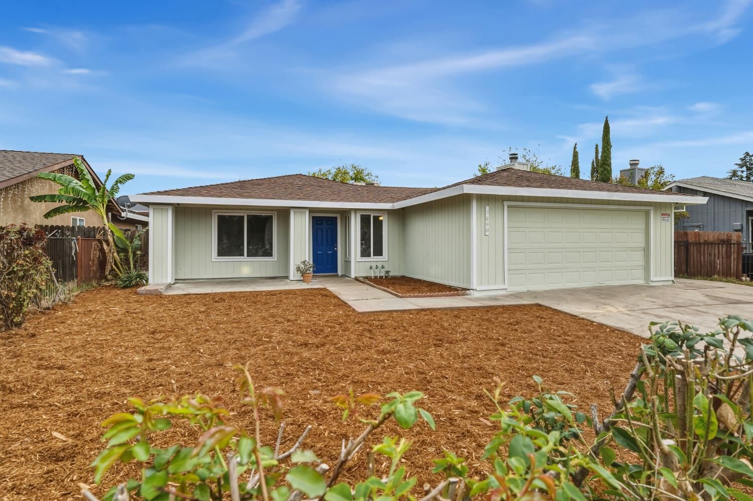Property Photo:  5890 Tangerine Avenue  CA 95823