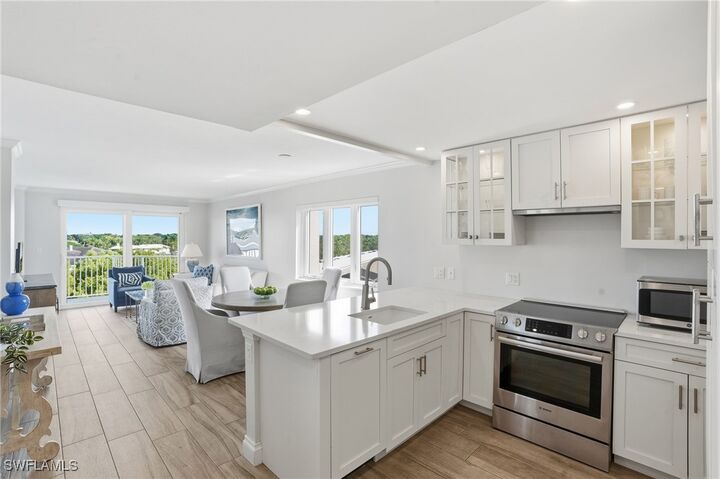 Property Photo: 1300 Gulf Shore Boulevard N 603 FL 34102