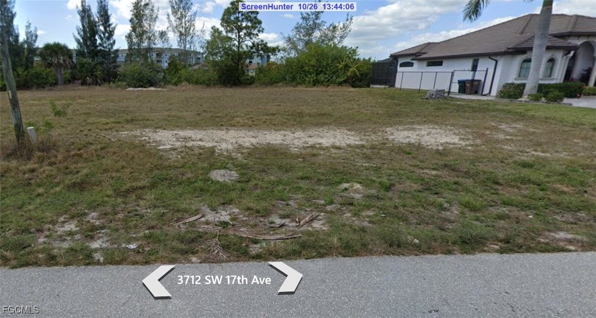 Property Photo: 3712 SW 17th Avenue FL 33914