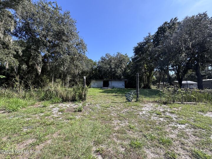 Property Photo:  2676 S Highway 17  FL 32112