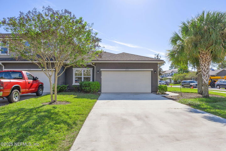 Property Photo:  3355 Chestnut Ridge Way  FL 32065
