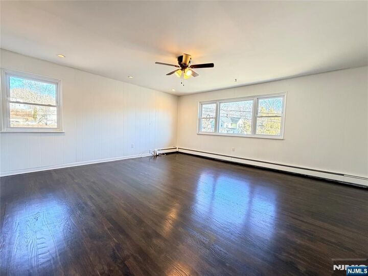 Property Photo:  61 Star Lake Road 2  NJ 07403 