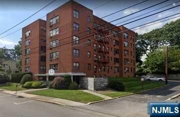 Property Photo:  1541 Lemoine Avenue 4F  NJ 07024 
