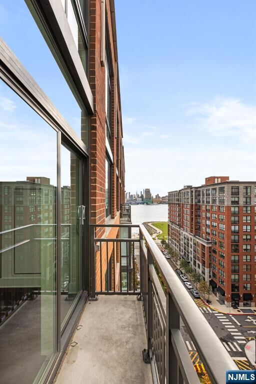 Property Photo:  1100 Maxwell 1107  NJ 07030 