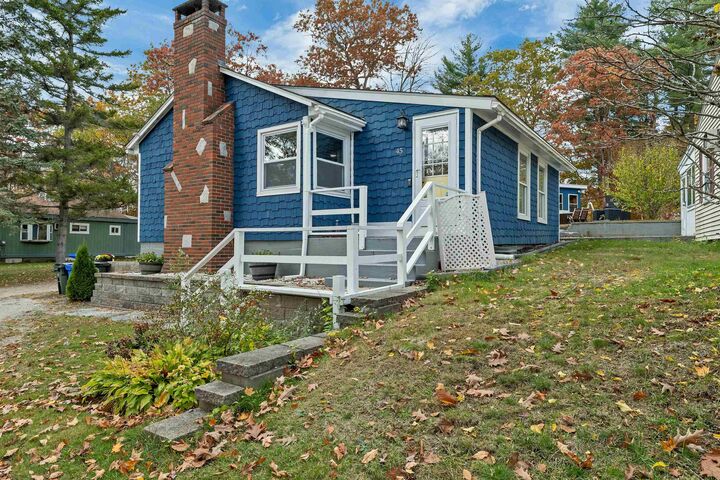Property Photo:  45 Crescent Lane  NH 03109