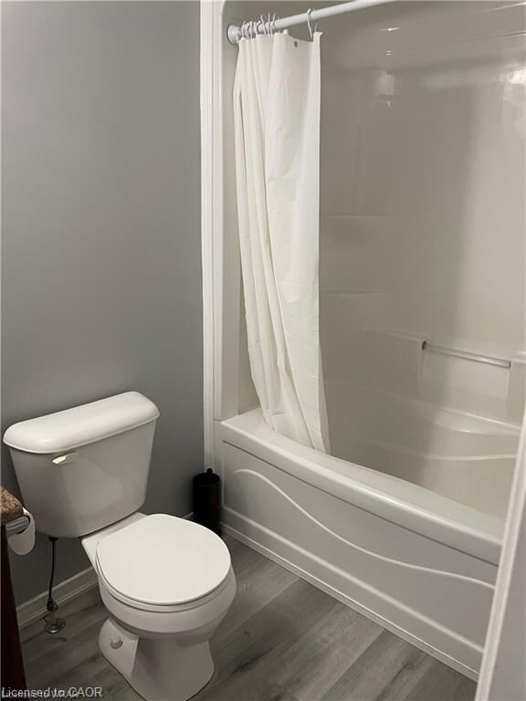 Property Photo:  198 Maitland Street  ON N2R 0C3