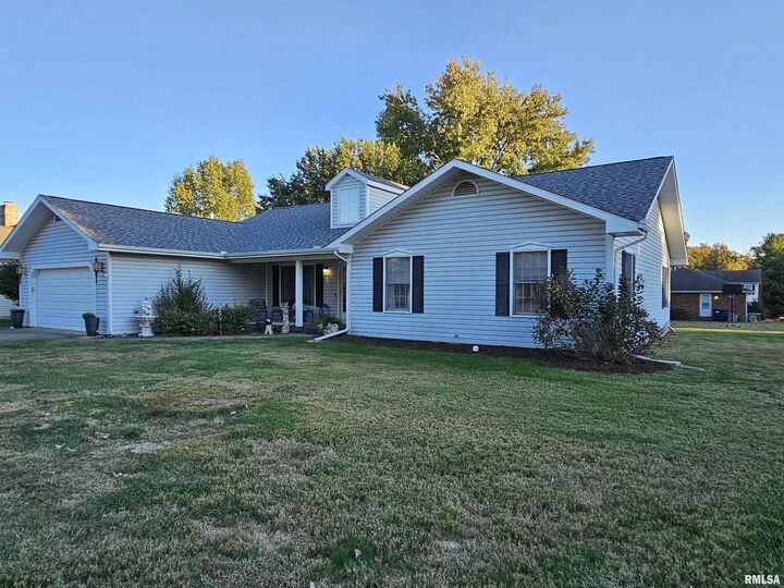 Property Photo: 3517 Victoria Avenue IL 62864