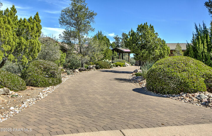 Property Photo:  12050 W Whipsaw Way  AZ 86305 