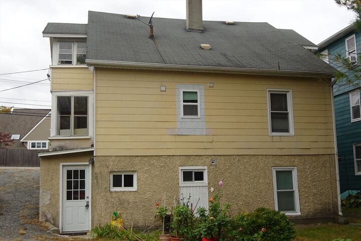 Property Photo:  73 S Quinsigamond Ave  MA 01545 