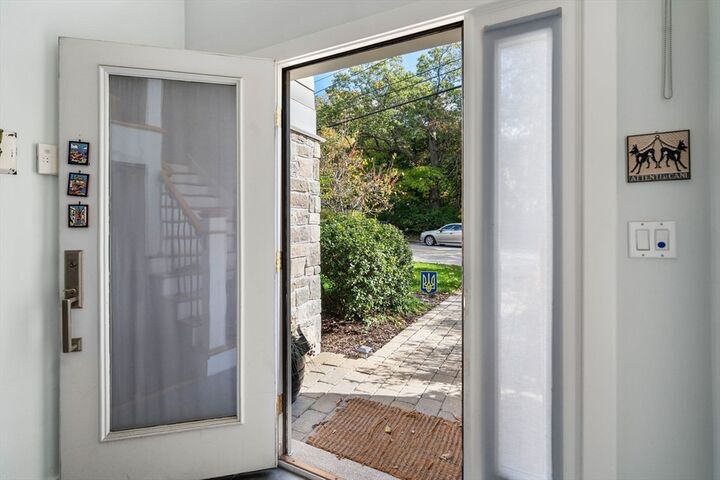 Property Photo:  771 Heath St 771  MA 02467