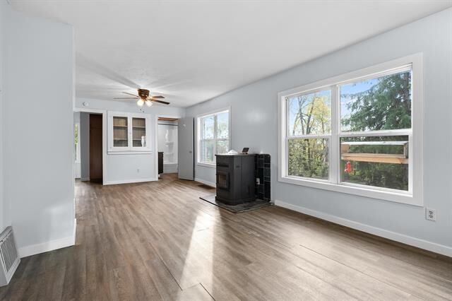 Property Photo:  268 Pickard Street  MI 49048