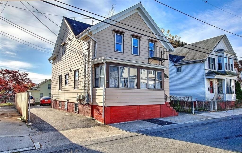 Property Photo:  47 Vandewater Street  RI 02908