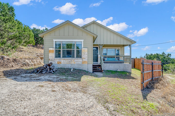 428 Kings  Canyon Lake TX 78133 photo