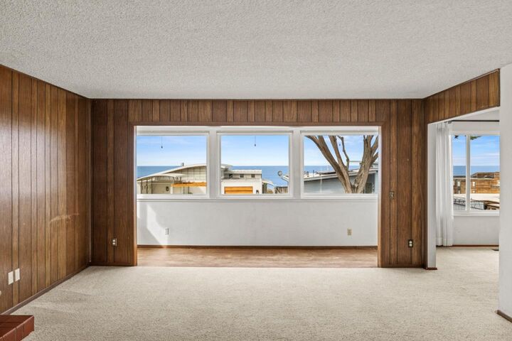 Property Photo:  146 Seafoam Avenue  CA 93940