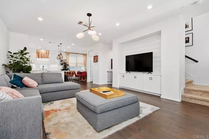 Property Photo:  1845 Cliff Swallow Lane  CA 92011 