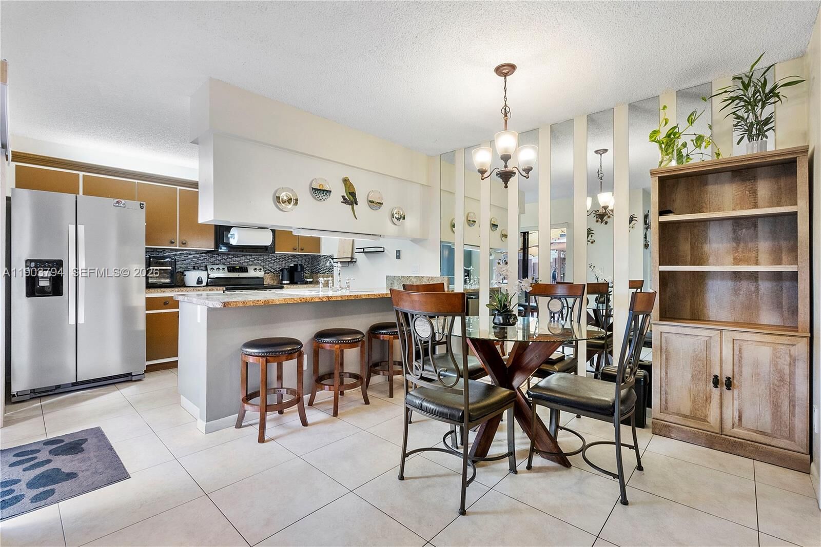 Property Photo:  5924 NW 54th Ln  FL 33319 