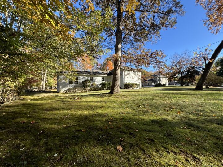 Property Photo:  77 Putter Drive  CT 06907
