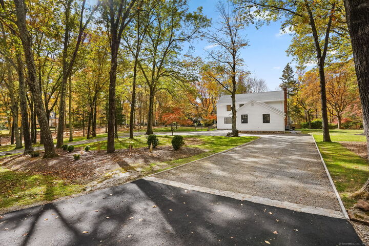 Property Photo:  4 Trails End Road  CT 06883