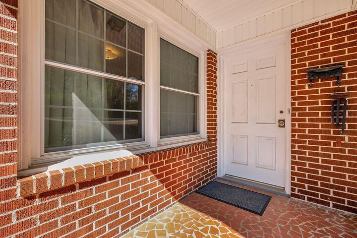Property Photo:  1716 S Meridian Street  FL 32301