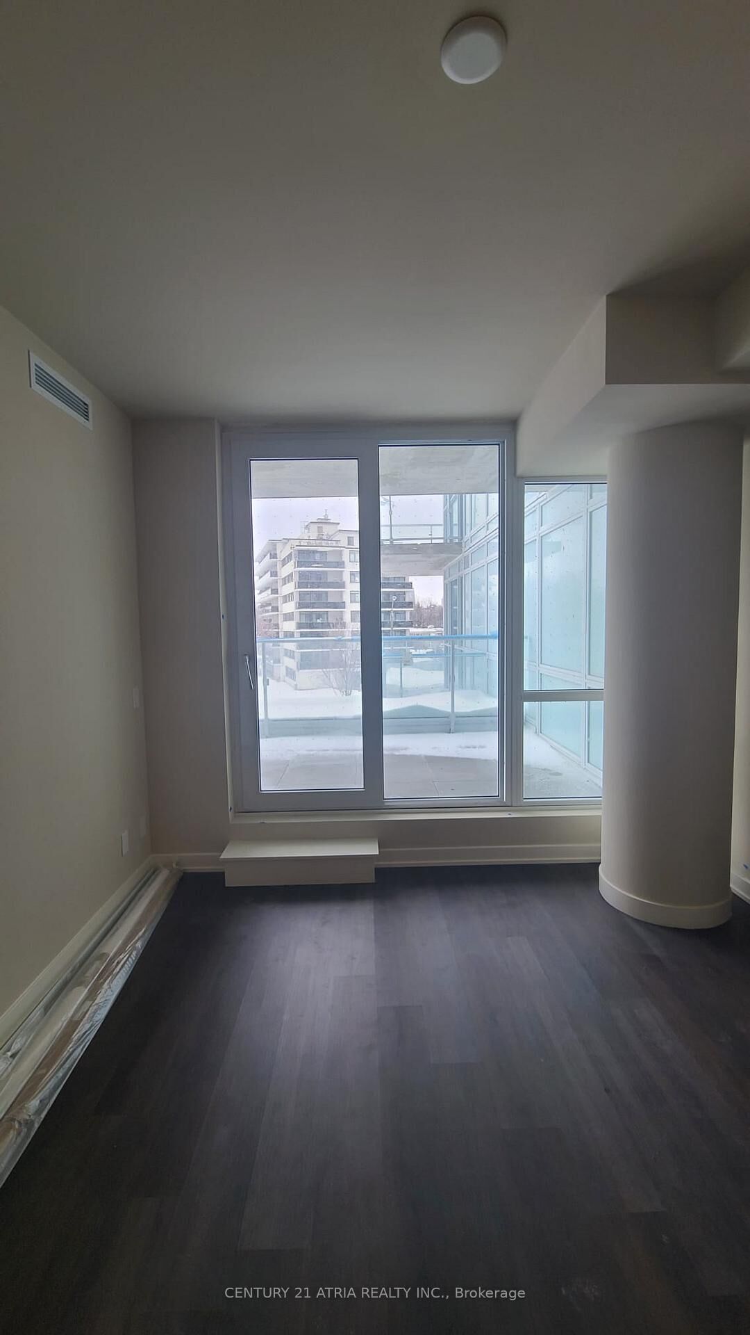 Property Photo:  10 Deerlick Court 407  ON M3A 0A7