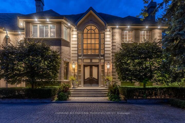 Property Photo: 48 Old Park Lane ON L4B 2L3