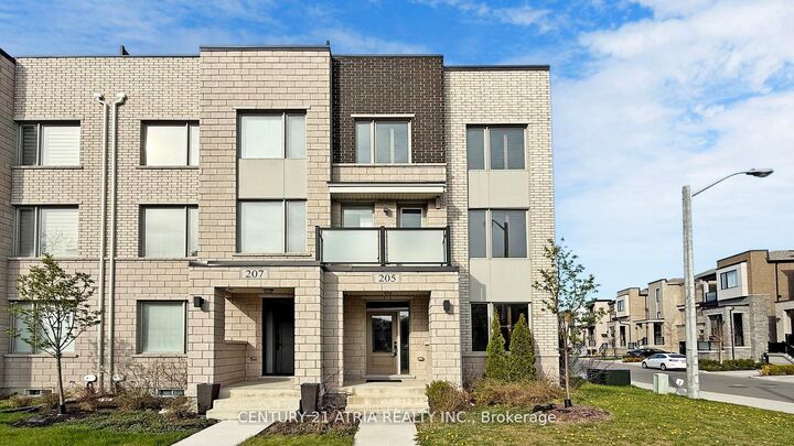 205 The Donway East N/A  Toronto ON M3B 0B4 photo