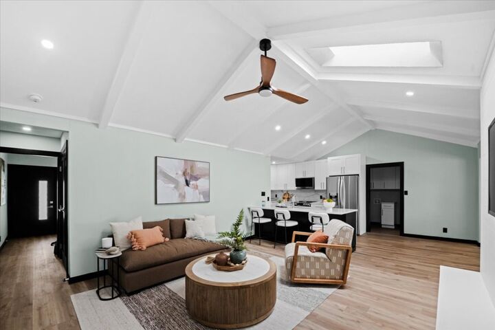 Property Photo: 7006 Whispering Creek Drive TX 78736