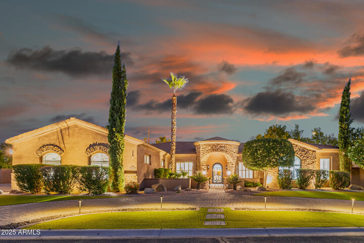 Property Photo:  3109 N Orchard --  AZ 85213 